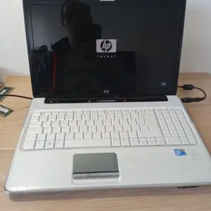 Portátil HP Blanco Core 2 Duo